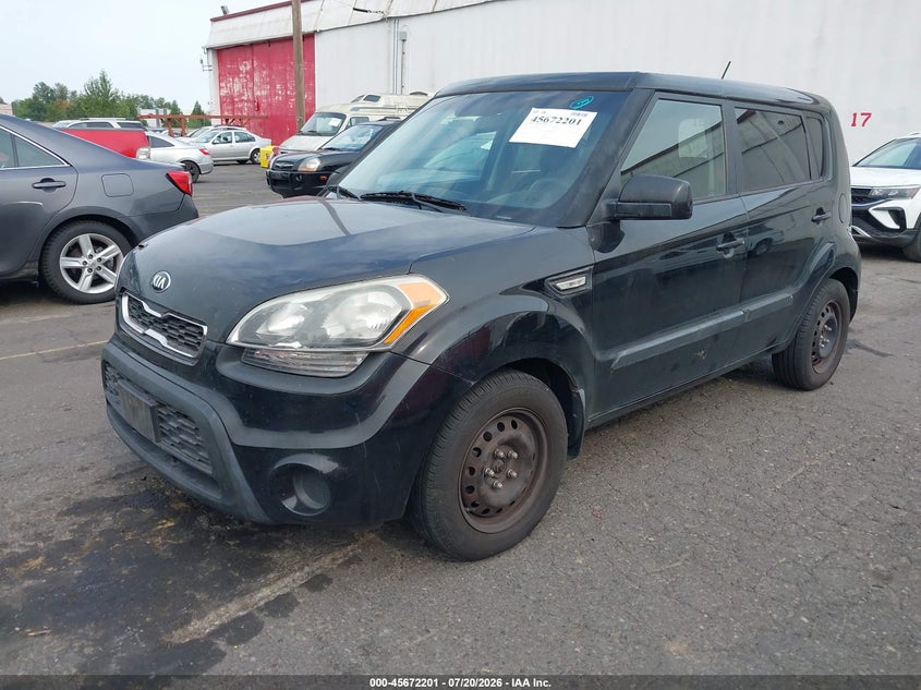 2013 Kia Soul VIN KNDJT2A59D7566320 IAAI salvage auction — FRONT & REAR, Clear (Oregon), sold $575 on 2026-07-23 (photo 2)