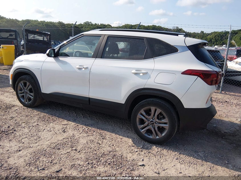 2023 Kia Seltos VIN KNDEUCAA8P7462357 IAAI salvage auction — REAR END, Clear Claim Paid (Wisconsin), sold $7,300 on 2026-08-19 (photo 3)