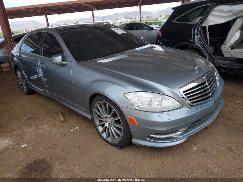 2013 Mercedes-benz S-klasse VIN WDDNG7DB8DA524458 IAAI salvage auction — RIGHT SIDE, Salvage (Arizona), sold $3,550 on 2026-08-03 (photo 1)