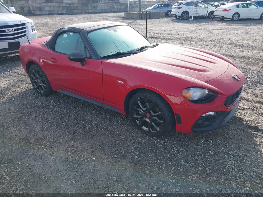 2017 Fiat 124 spider VIN JC1NFAEKXH0120613 — IAAI salvage auction photo