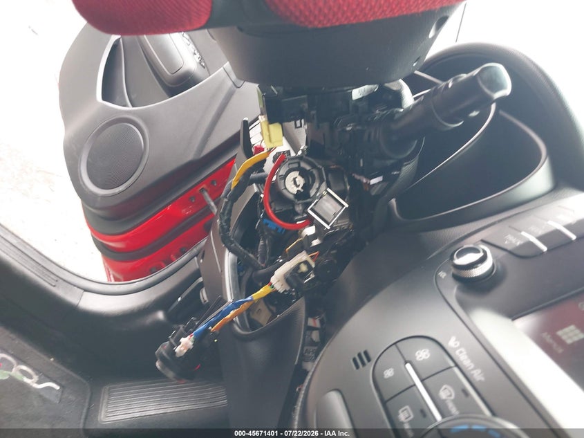 2019 Kia Soul VIN KNDJP3A56K7650649 IAAI salvage auction — VANDALISM, Salvage Title, sold $2,800 on 2026-08-02 (photo 6)