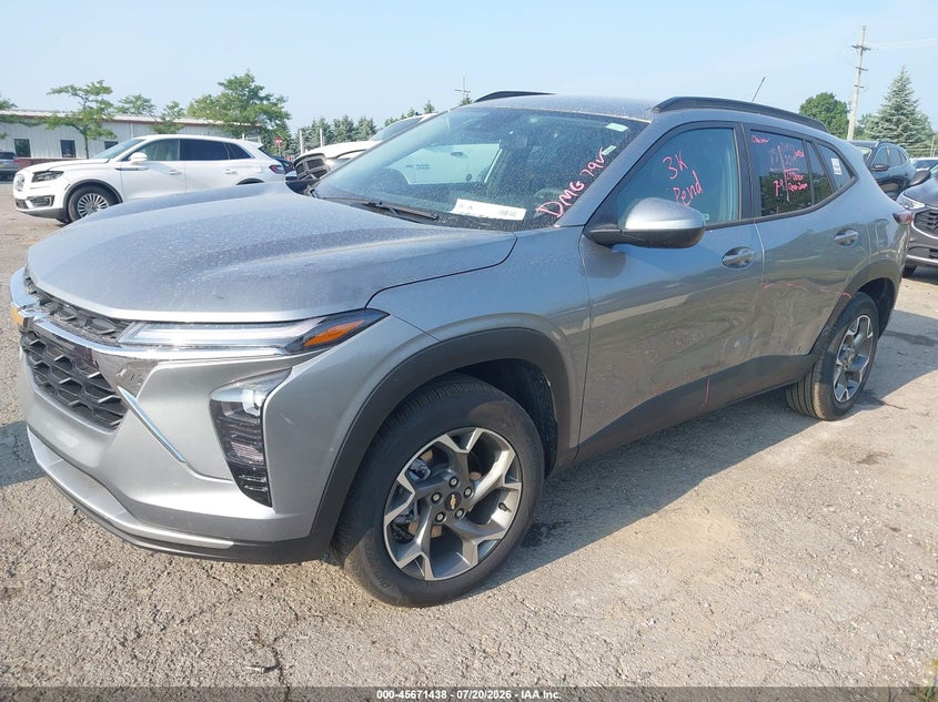 2026 Chevrolet Trax VIN KL77LHEP4TC097827 IAAI salvage auction — SIDE, Clear (Indiana), sold $8,100 on 2026-07-30 (photo 2)