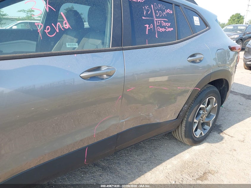 2026 Chevrolet Trax VIN KL77LHEP4TC097827 IAAI salvage auction — SIDE, Clear (Indiana), sold $8,100 on 2026-07-30 (photo 6)
