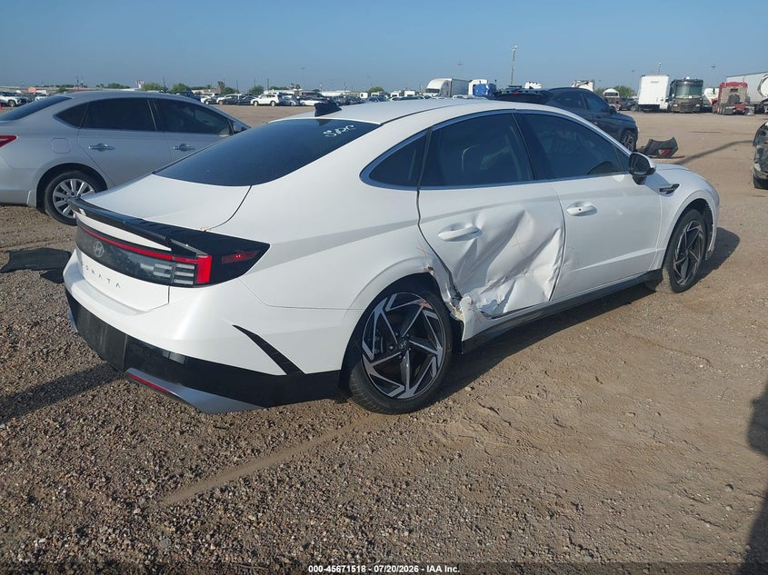 2026 Hyundai Sonata VIN KMHL64JA6TA535077 IAAI salvage auction — SIDE, Salvage Title, sold $9,950 on 2026-10-11 (photo 4)