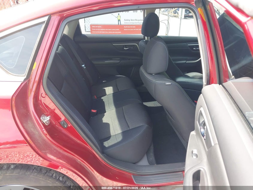 2017 Nissan Altima VIN 1N4AL3AP8HC284471 IAAI salvage auction — FRONT END, Salvage (Idaho), sold $2,550 on 2026-08-22 (photo 8)