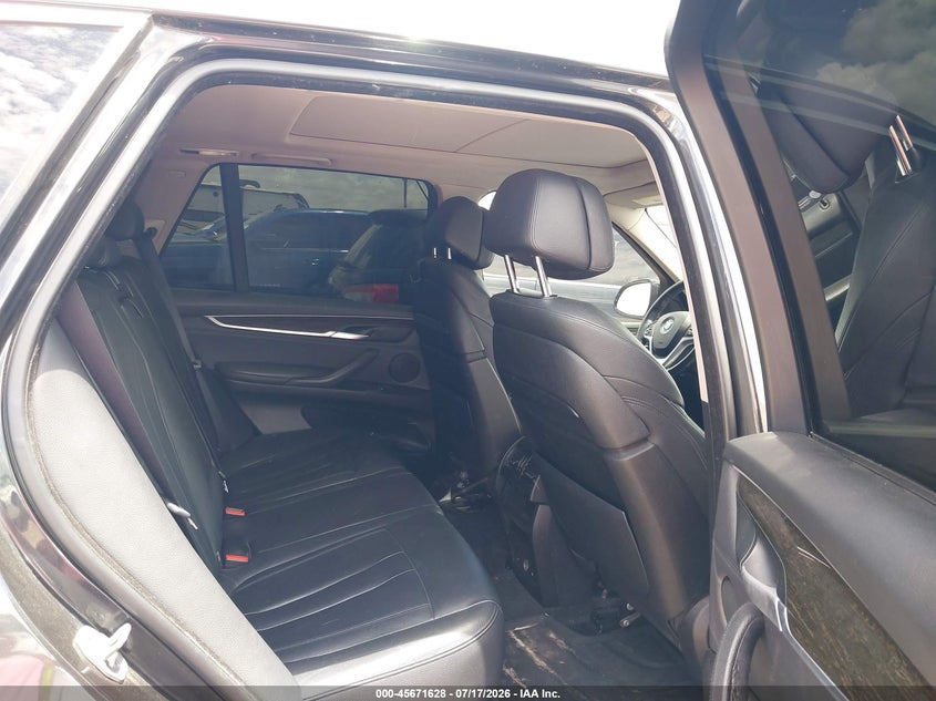 2015 BMW X5 VIN 5UXKR6C54F0J77165 IAAI salvage auction — NORMAL WEAR, Original (Texas), sold $225 on 2026-07-28 (photo 8)