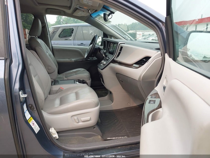 2017 Toyota Sienna VIN 5TDDZ3DC3HS162386 IAAI salvage auction — NORMAL WEAR, Salvage Title, sold $1,650 on 2026-07-23 (photo 5)