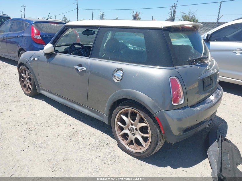 2006 Mini Cooper VIN WMWRE33566TJ39331 IAAI salvage auction — NORMAL WEAR, Clear - Dealer Only (California), sold $525 on 2026-08-15 (photo 3)