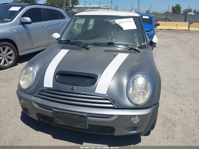 2006 Mini Cooper VIN WMWRE33566TJ39331 IAAI salvage auction — NORMAL WEAR, Clear - Dealer Only (California), sold $525 on 2026-08-15 (photo 6)
