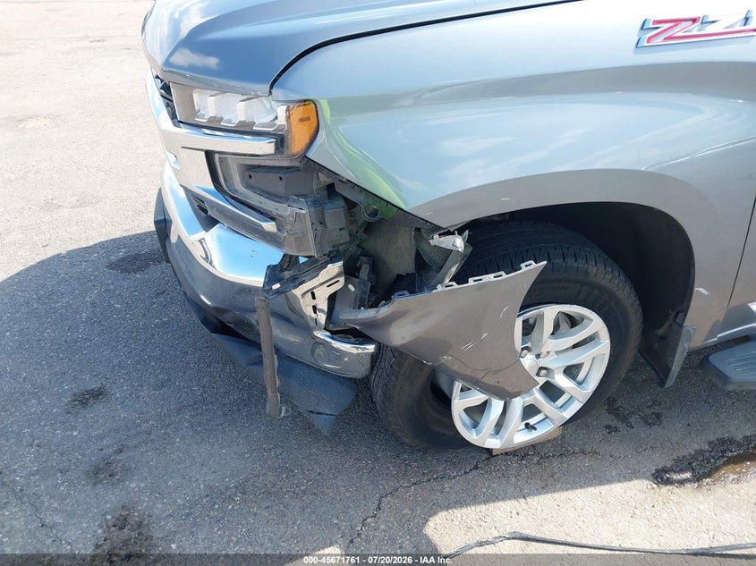 2019 Chevrolet Silverado VIN 3GCUYDED7KG179892 IAAI salvage auction — LEFT FRONT, Salvage Title, sold $9,900 on 2026-07-31 (photo 6)