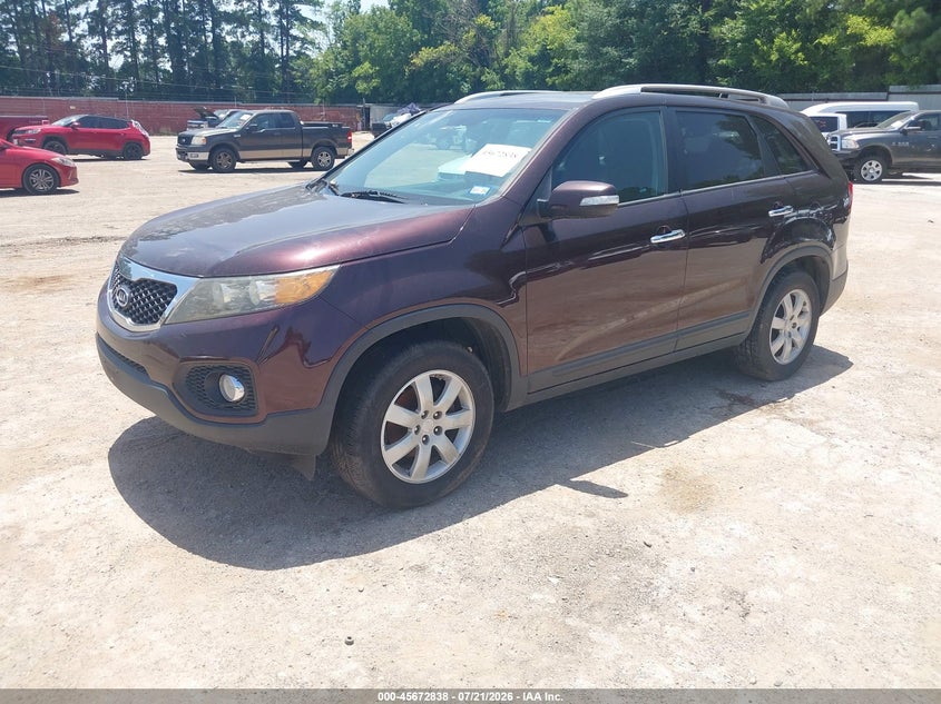 2011 Kia Sorento VIN 5XYKT4A11BG100815 IAAI salvage auction — NORMAL WEAR, Original (Texas), sold $25 on 2026-07-30 (photo 2)