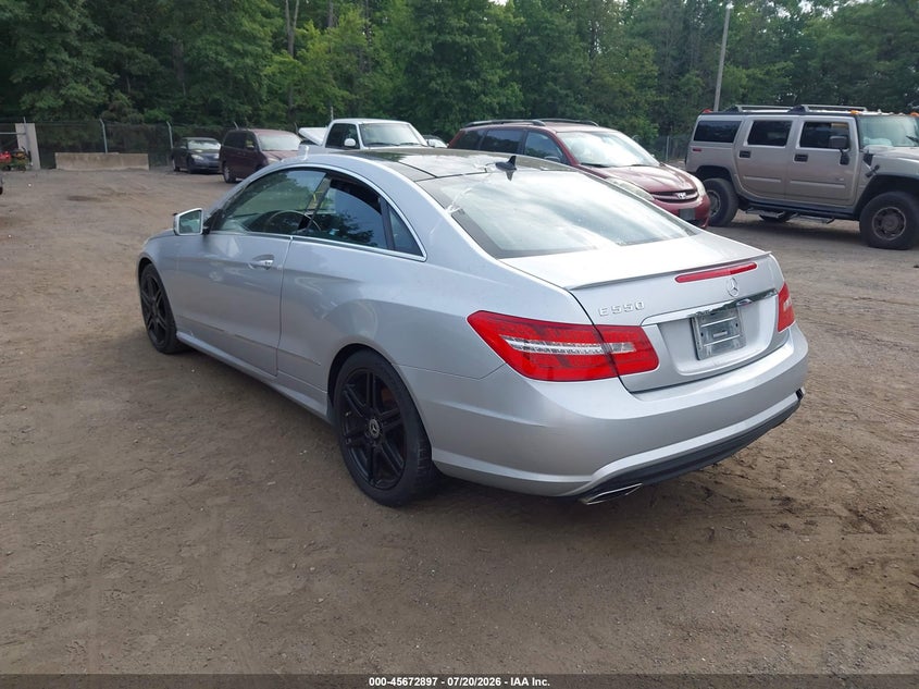 2010 Mercedes-benz E-class VIN WDDKJ7CB0AF034083 IAAI salvage auction — NORMAL WEAR, Clear (Virginia), sold $825 on 2026-08-12 (photo 3)