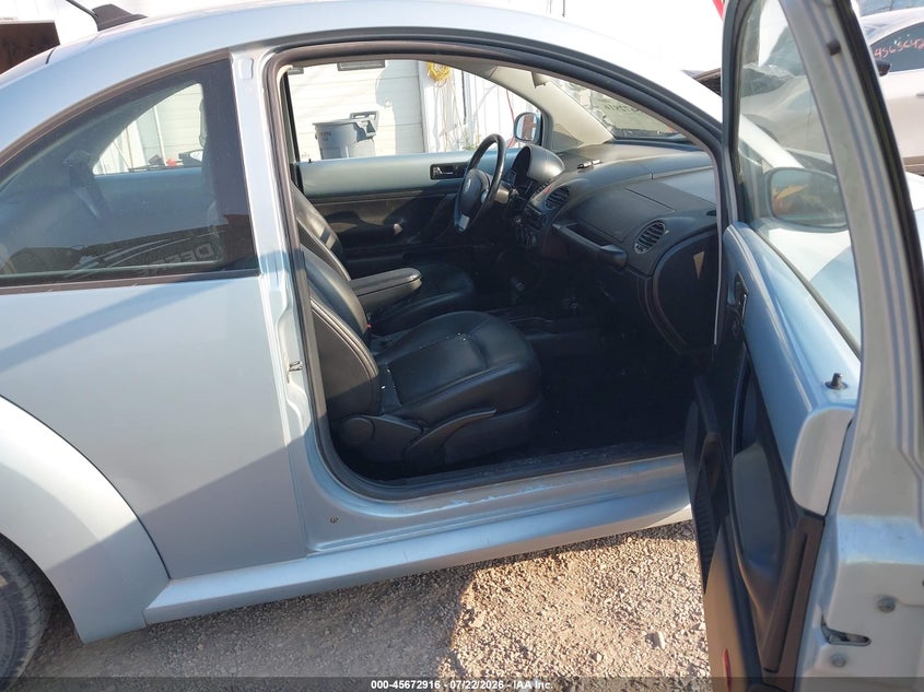 2009 Volkswagen Beetle VIN 3VWPG31C29M515593 IAAI salvage auction — FRONT END, Clear (Montana), sold $525 on 2026-08-30 (photo 5)