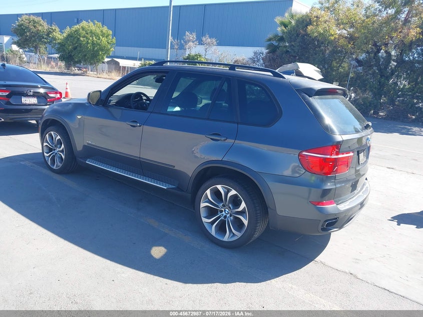 2012 BMW X5 VIN 5UXZV8C51CL425419 IAAI salvage auction — NORMAL WEAR, Clear - Dealer Only (California), sold $25 on 2026-07-29 (photo 3)