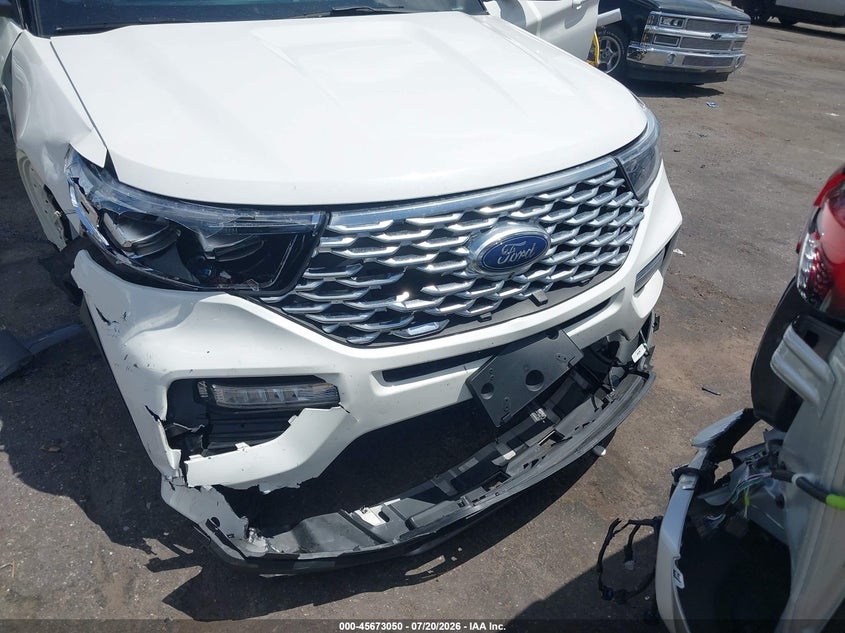 2022 Ford Explorer VIN 1FM5K8HC2NGA33590 IAAI salvage auction — FRONT & REAR, Wait Title, sold $9,675 on 2026-08-22 (photo 6)