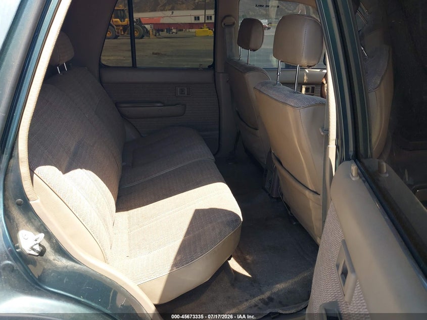 1994 Toyota 4runner VIN JT3VN29V8R0035937 IAAI salvage auction — NORMAL WEAR, Clear - Dealer Only (California), sold $1,625 on 2026-07-29 (photo 8)