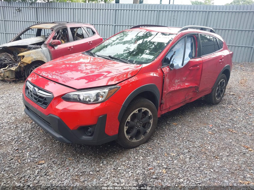 2023 Subaru Xv VIN JF2GTAAC1P9252383 IAAI salvage auction — SIDE, Wait Title, sold $3,200 on 2026-08-30 (photo 2)
