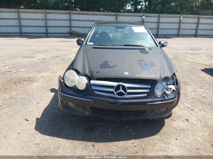 2008 Mercedes-benz Clk-class VIN WDBTJ72H88F252530 IAAI salvage auction — FRONT END, Salvage (Tennessee), sold $700 on 2026-08-12 (photo 6)