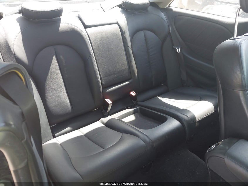 2008 Mercedes-benz Clk-class VIN WDBTJ72H88F252530 IAAI salvage auction — FRONT END, Salvage (Tennessee), sold $700 on 2026-08-12 (photo 8)