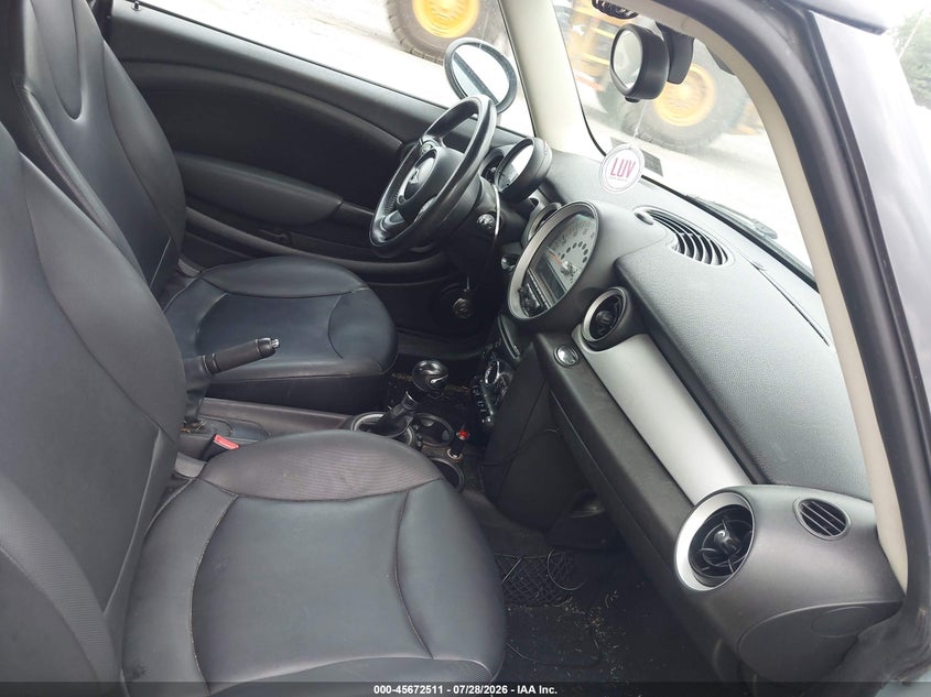2013 Mini Hard top VIN WMWSU3C52DT682838 IAAI salvage auction — FRONT END, Salvage (Pennsylvania), sold $750 on 2026-08-14 (photo 5)