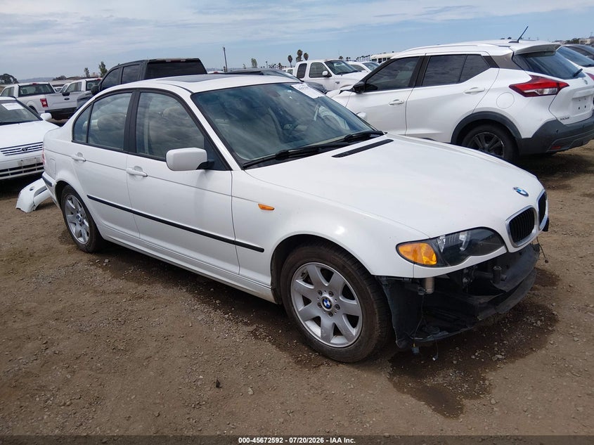 2004 BMW 3 series VIN WBAAZ33414KP89020 IAAI salvage auction — LEFT FRONT, Salvage (California), sold $950 on 2026-08-10 (photo 1)