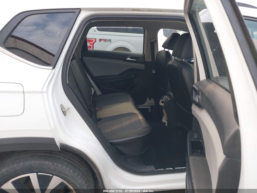2022 Volkswagen Taos VIN 3VVWX7B28NM043102 IAAI salvage auction — THEFT, Clear (Oregon), sold $7,900 on 2026-08-02 (photo 8)