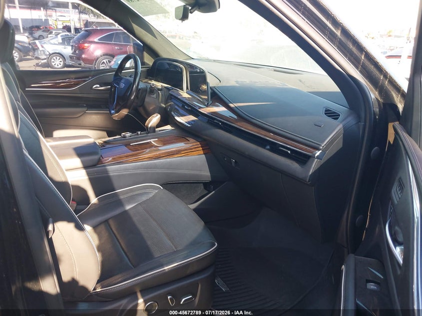 2021 Cadillac Escalade VIN 1GYS3LKL9MR225960 IAAI salvage auction — REPOSSESSION, Salvage Title, sold $11,100 on 2026-07-29 (photo 5)