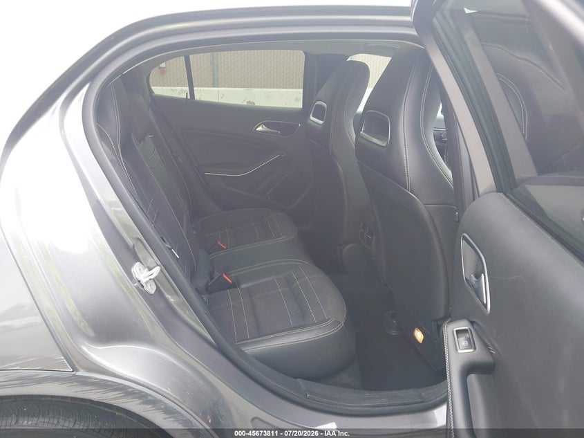 2017 Mercedes-benz Gla-klasse VIN WDCTG4EB7HJ285984 IAAI salvage auction — NORMAL WEAR, Clear - Dealer Only (California), sold $1,550 on 2026-07-29 (photo 8)