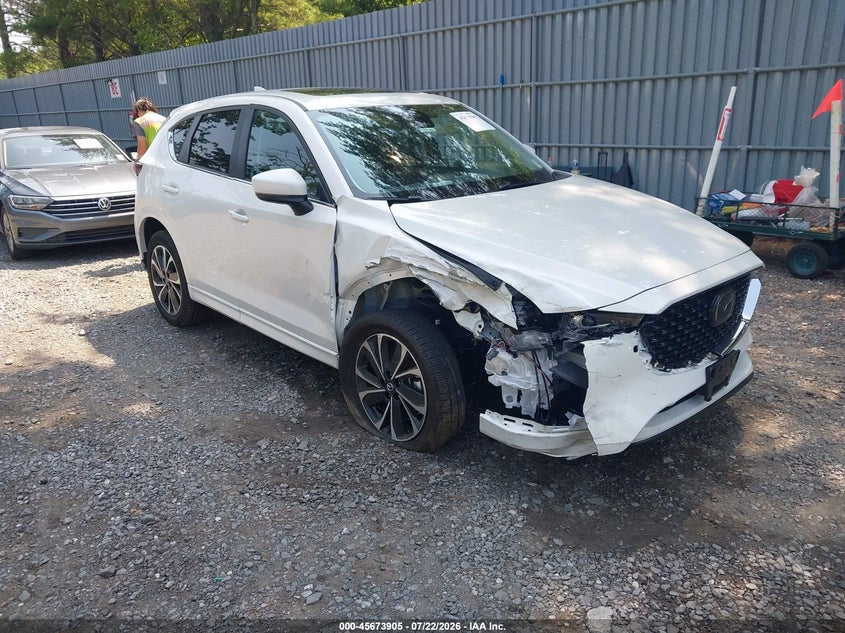 2025 Mazda Cx-5 VIN JM3KFBCMXS0810537 — IAAI salvage auction photo