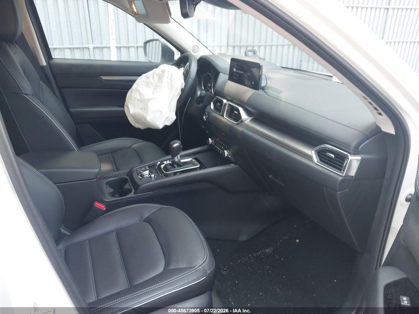 2025 Mazda Cx-5 VIN JM3KFBCMXS0810537 IAAI salvage auction — RIGHT FRONT, Wait Title, sold $10,100 on 2026-09-07 (photo 5)