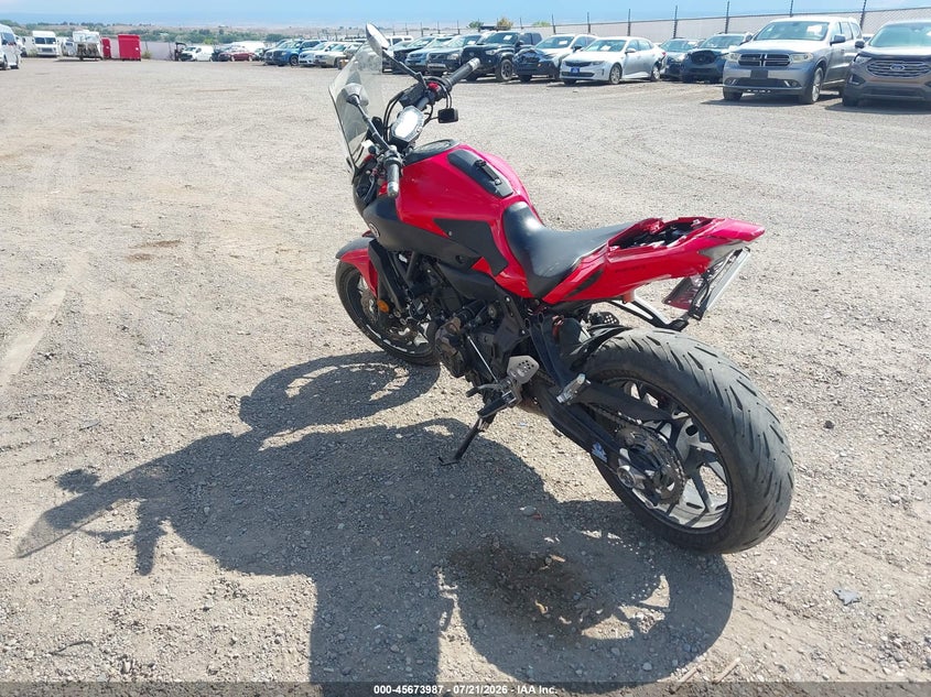 2017 Yamaha Fz VIN JYARM20E1HA000562 IAAI salvage auction — REAR END, Salvage (Colorado), sold $2,550 on 2026-09-11 (photo 3)
