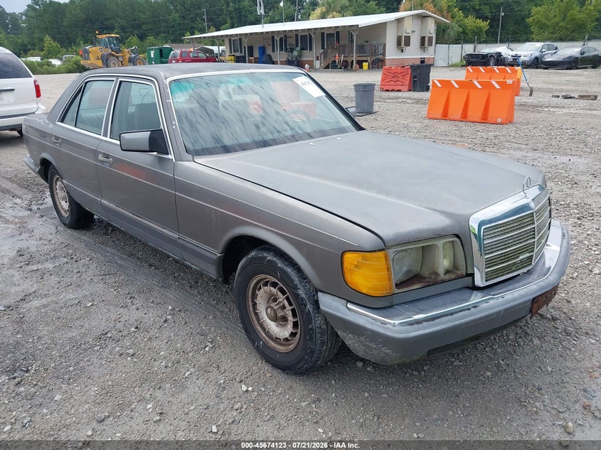 1984 Mercedes-benz 300 VIN WDBCB20A7EA065262 IAAI salvage auction — NORMAL WEAR, Clear-Dealer Only (North Carolina), sold $325 on 2026-07-28 (photo 1)