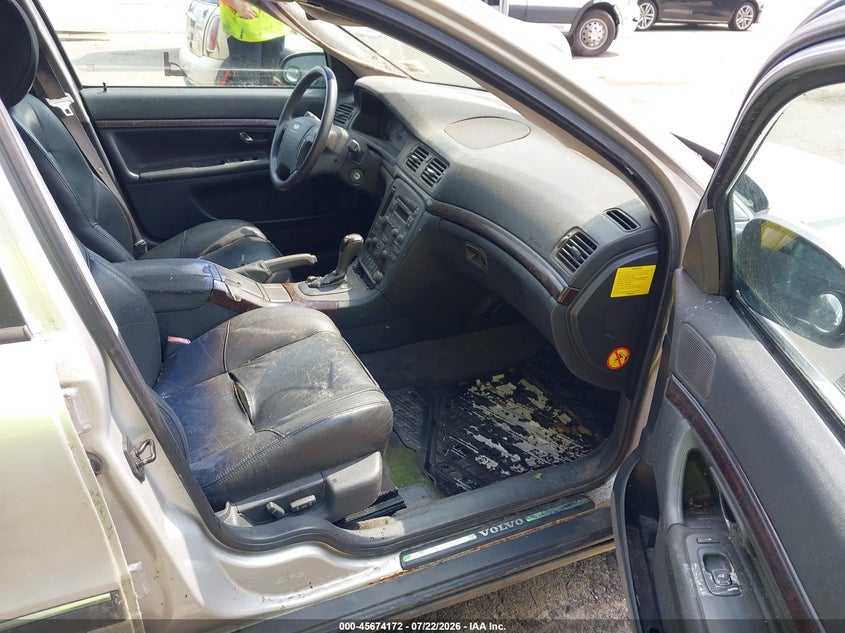 2000 Volvo S80 VIN YV1TS90D2Y1082831 IAAI salvage auction — NORMAL WEAR, Original (Maine), sold $25 on 2026-07-27 (photo 5)