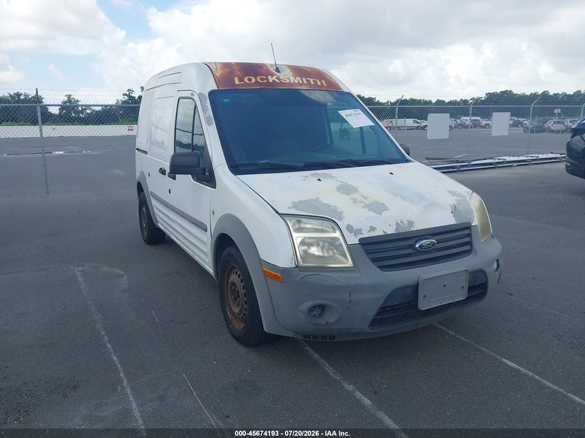 2010 Ford Transit connect VIN NM0LS7ANXAT002717 IAAI salvage auction — NORMAL WEAR, Clear (Florida), sold $325 on 2026-07-29 (photo 1)