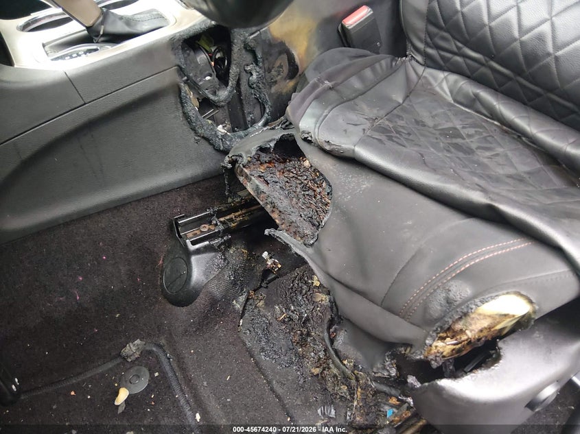 2016 Jeep Grand cherokee VIN 1C4RJFAGXGC398958 IAAI salvage auction — Burn Interior, Salvage (Ohio), sold $2,250 on 2026-08-07 (photo 6)