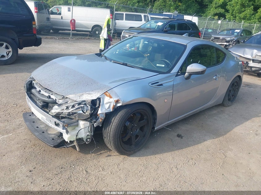 2017 Toyota Gr 86 VIN JF1ZNAA17H9709317 IAAI salvage auction — FRONT END, Clear (South Carolina), sold $2,050 on 2026-07-28 (photo 2)