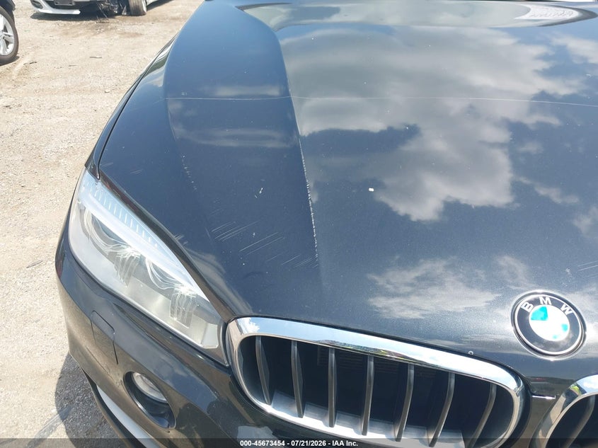2015 BMW X5 VIN 5UXKR0C53F0K55836 IAAI salvage auction — NORMAL WEAR, Regular Certificate (Iowa), sold $500 on 2026-07-29 (photo 6)