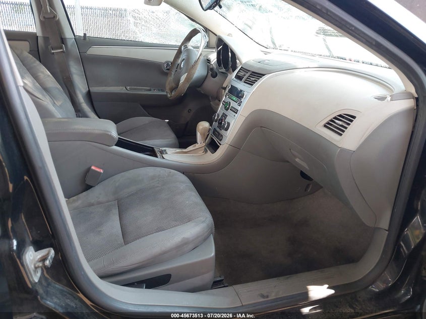 2012 Chevrolet Malibu VIN 1G1ZB5E02CF241558 IAAI salvage auction — RIGHT FRONT, Salvage (Delaware), sold $225 on 2026-08-21 (photo 5)