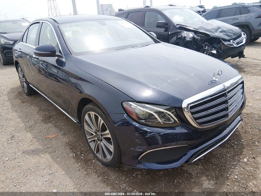 2019 Mercedes-benz E-klasse VIN WDDZF4KB0KA629210 IAAI salvage auction — FRONT END, Wait Title, sold $14,000 on 2026-08-16 (photo 1)