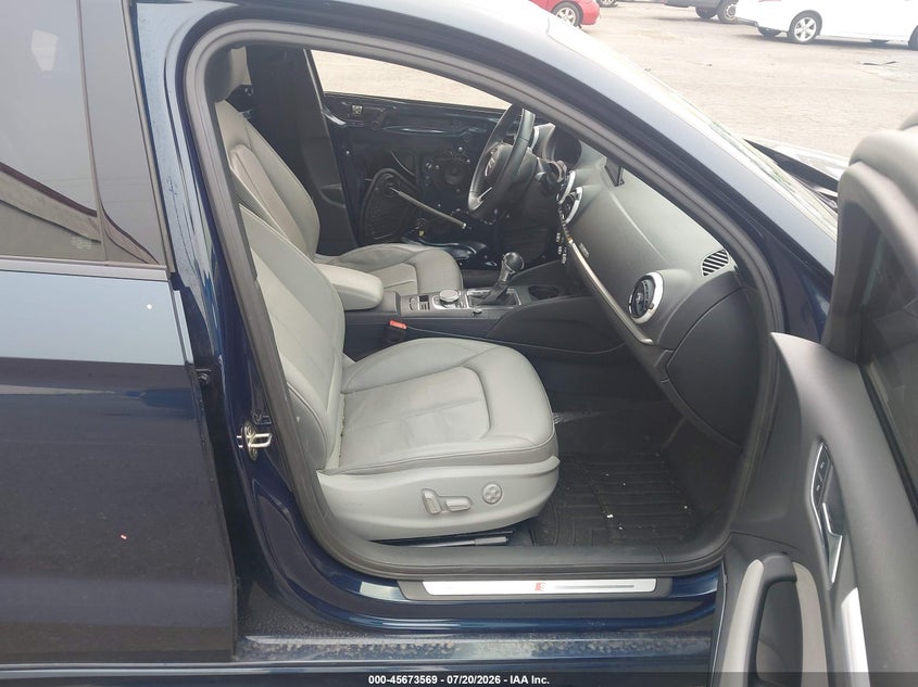 2020 Audi A3 VIN WAUJEGFF0LA095939 IAAI salvage auction — LEFT SIDE, Salvage Title, sold $8,750 on 2026-09-10 (photo 5)