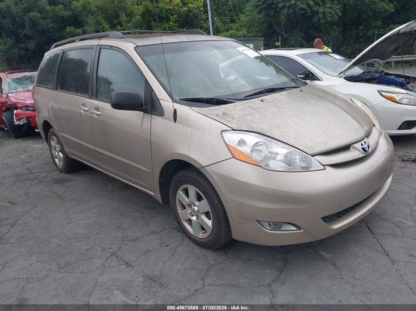 2010 Toyota Sienna VIN 5TDYK4CC1AS294811 IAAI salvage auction — NORMAL WEAR, Clear (North Carolina), sold $1,675 on 2026-07-30 (photo 1)