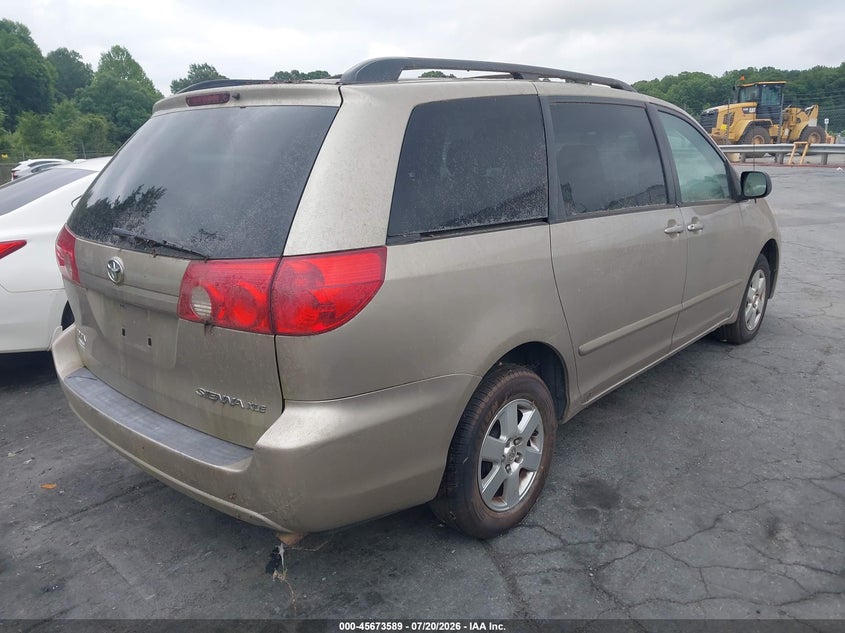 2010 Toyota Sienna VIN 5TDYK4CC1AS294811 IAAI salvage auction — NORMAL WEAR, Clear (North Carolina), sold $1,675 on 2026-07-30 (photo 4)