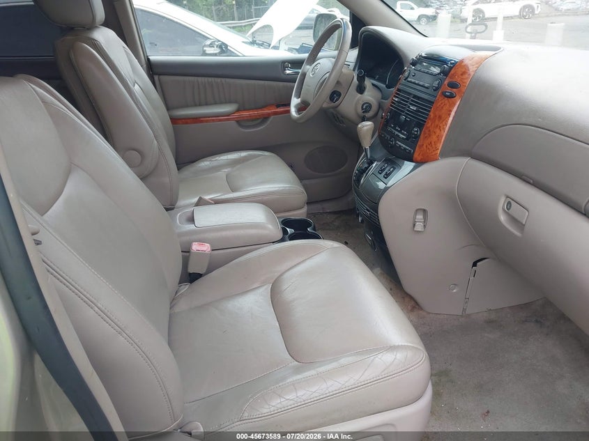 2010 Toyota Sienna VIN 5TDYK4CC1AS294811 IAAI salvage auction — NORMAL WEAR, Clear (North Carolina), sold $1,675 on 2026-07-30 (photo 5)