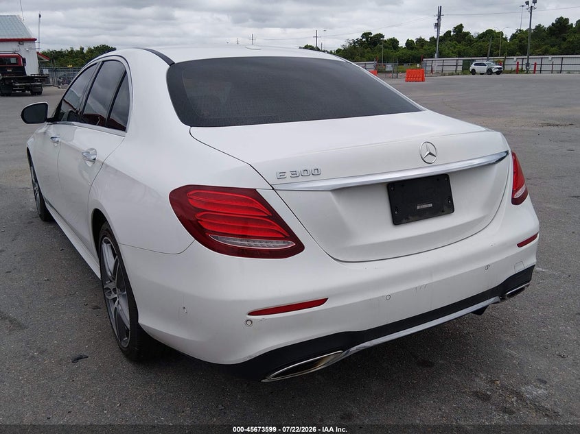 2017 Mercedes-benz E-klasse VIN WDDZF4JB1HA079316 IAAI salvage auction — UNDERCARRIAGE, Wait Title, sold $3,900 on 2026-08-15 (photo 3)