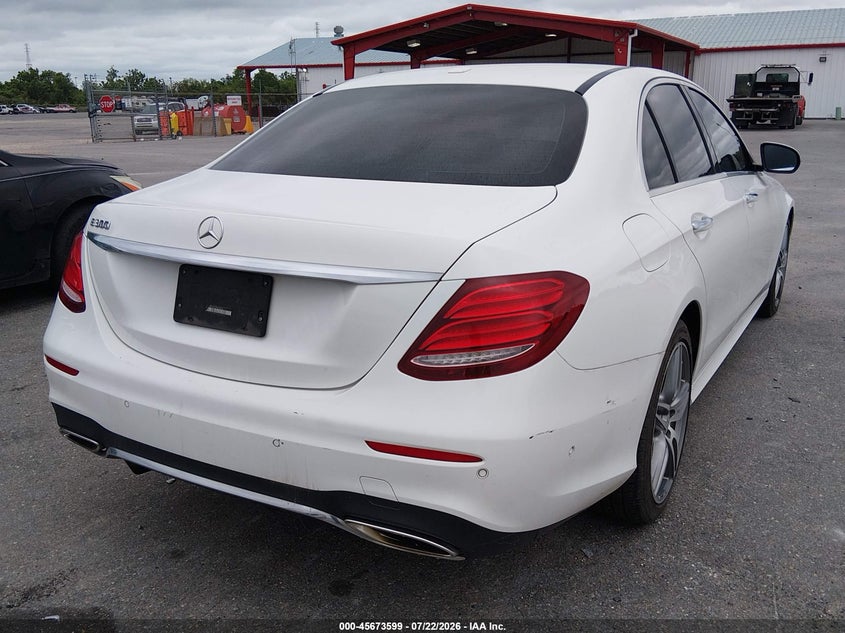 2017 Mercedes-benz E-klasse VIN WDDZF4JB1HA079316 IAAI salvage auction — UNDERCARRIAGE, Wait Title, sold $3,900 on 2026-08-15 (photo 4)