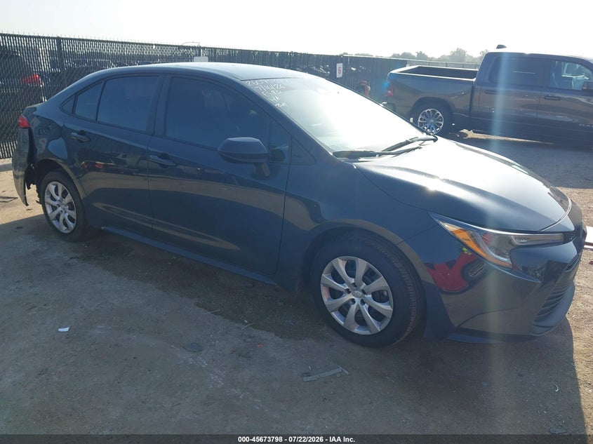 2025 Toyota Corolla VIN 5YFB4MDE5SP313791 — IAAI salvage auction photo