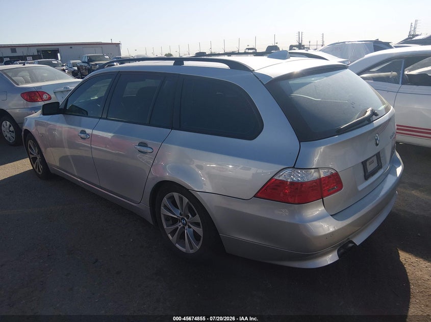 2009 BMW 5 series VIN WBAPT73529CX02433 IAAI salvage auction — NORMAL WEAR, Clear (Colorado), sold $425 on 2026-07-28 (photo 3)
