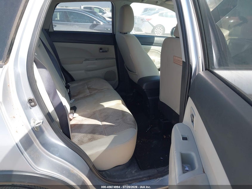 2017 Mitsubishi Outlander VIN JA4AP3AU0HZ014078 IAAI salvage auction — NORMAL WEAR, Original (Texas), sold $25 on 2026-07-29 (photo 8)