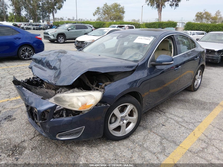 2013 Volvo S60 VIN YV1612FS6D2170492 IAAI salvage auction — FRONT END, Salvage (California), sold $175 on 2026-08-11 (photo 2)