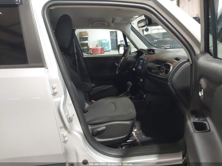 2020 Jeep Renegade VIN ZACNJABB6LPL43138 IAAI salvage auction — LEFT FRONT, Wait Title, sold $2,450 on 2026-08-13 (photo 5)